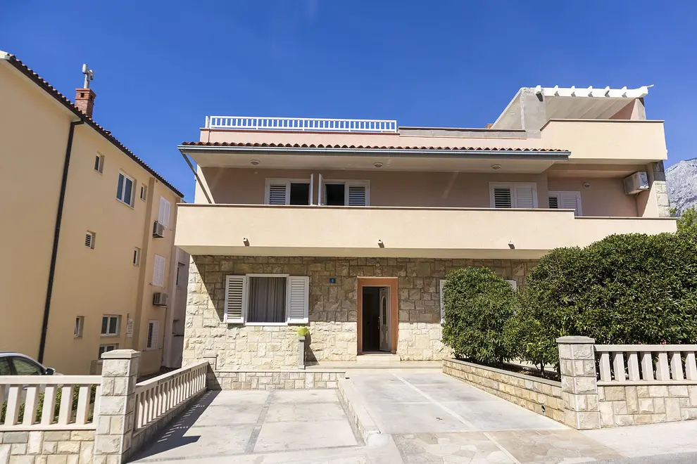 Ferienwohnung in Makarska mit Pool 6612001 824