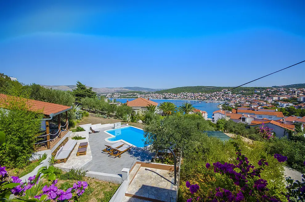 Ferienwohnung in Ciovo mit Pool 66126133 12725