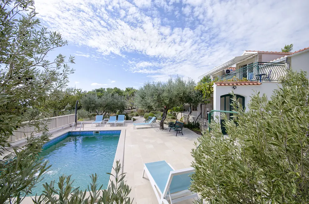Ferienwohnung in Bol mit Pool 66130492 16068 Ferienwohnung in Bol mit Pool 66130492 16068