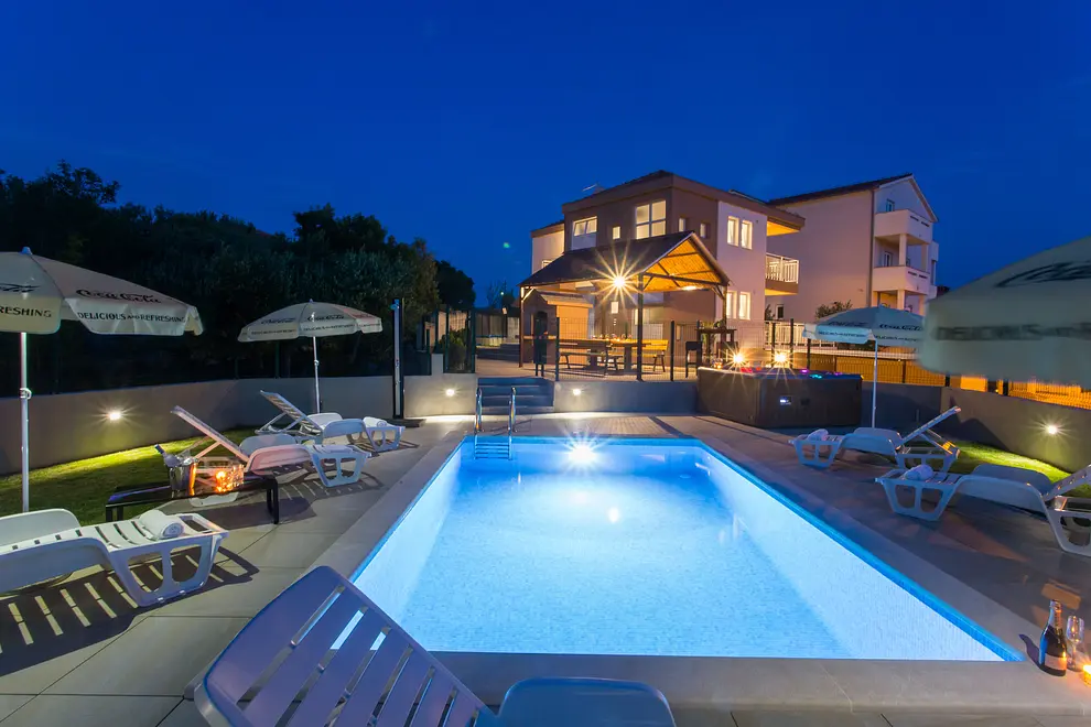 Ferienhaus in Seget mit Pool 66131653 16974